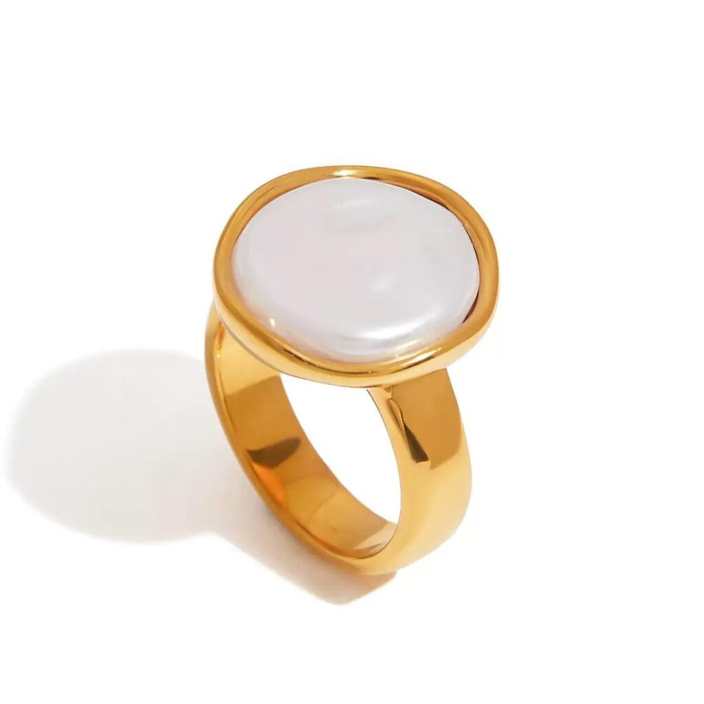 FLAT PEARL RING
