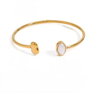 NIA AND PEARL BRACELET