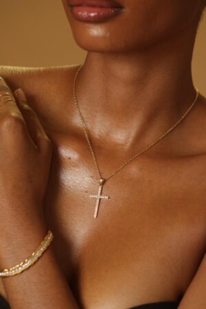 CROSS NECKLACE