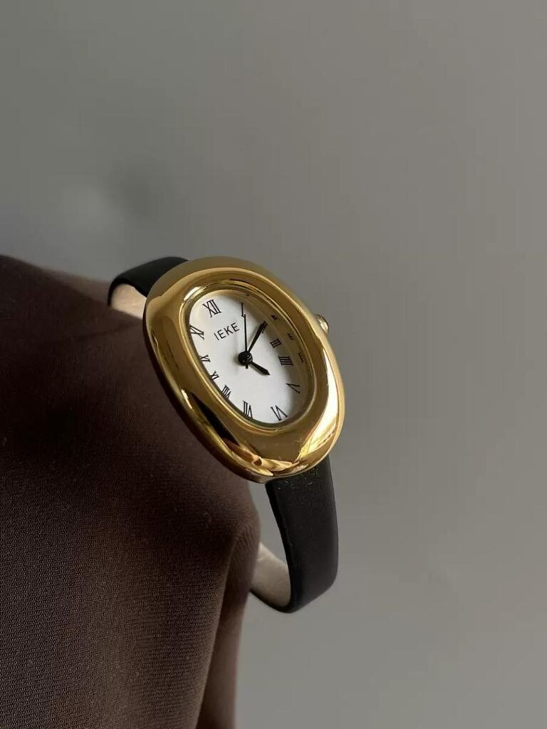 IEKE BLACK LEATHER WATCH